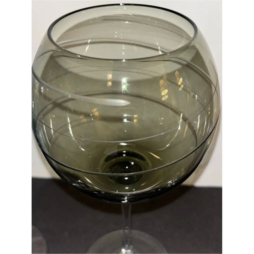 Mikasa Wine Glasses Set of 4
